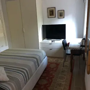  Bed & Breakfast La Stanza Nel Bosco